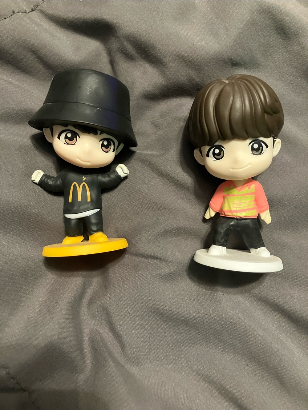 McDonald's Black & Yellow and Coral & White Chibi Kids Figures Set